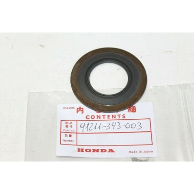 HONDA PARAOLIO INFERIORE PIGNONE PER CB250N-CB400N-CMX450 91211-393-003 | Mamoto Ricambi
