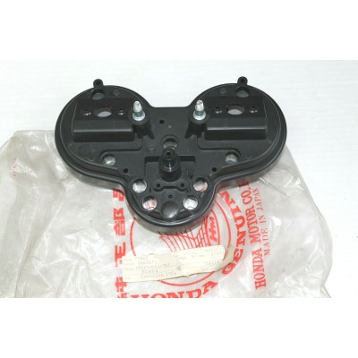 HONDA CARCASSA INFERIORE CRUSCOTTO PER NS125F 37615-KR1-761 | Mamoto Ricambi