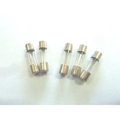 HONDA FUSIBILI DA 15 AMPERE TIPO CORTO 25MM PER CB500 FOUR K2-CB750 FOUR HO7050914LA | Mamoto Ricambi