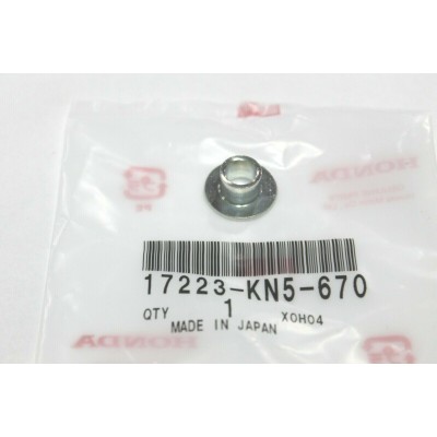 HONDA BOCCOLA FISSAGGIO CARENE PER XRV650-750 AFRICA TWIN 17223-KN5-670 | Mamoto Ricambi