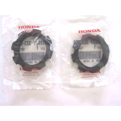 HONDA GOMMINI REGGIFARO INFERIORI CB500 FOUR K0-K1-K2 51622-323-000 | Mamoto Ricambi