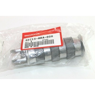 HONDA PEDANA POGGIAPIEDI POSTERIORE PER VT1100C-VT600C-VT750C 50715-MBA-020 50715-MBA-010 | Mamoto Ricambi