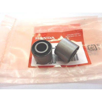 HONDA BOCCOLE ATTACCO AMMORTIZZATORE POSTERIORE CB500T-CB550 40548-268-000 | Mamoto Ricambi