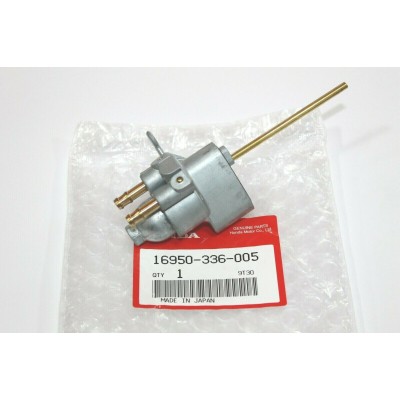HONDA RUBINETTO BENZINA CB125-175-200 TWIN-CL125 16950-336-005 | Mamoto Ricambi