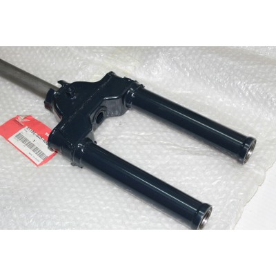 HONDA FORCELLA ANTERIORE PER SH50 SEVEN FIFTY 84-93 51105-GJ3-600ZK | Mamoto Ricambi