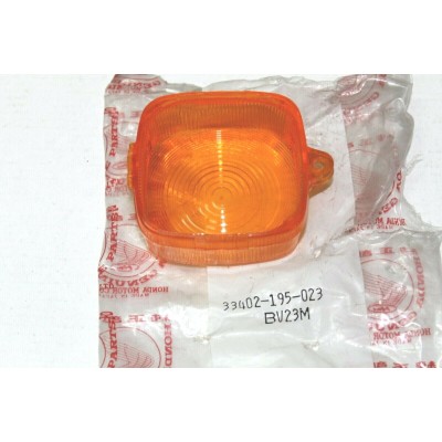 HONDA PLASTICA FRECCIA PER XL125S 33402-195-023 | Mamoto Ricambi