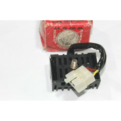 HONDA RADDRIZZATORE PER CB350-400FOUR 31700-333-008  | Mamoto Ricambi