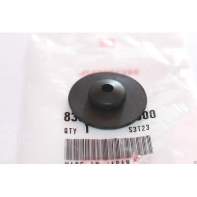 HONDA GOMMINO VANO BATTERIA PER CB500 FOUR K0-K1-K2 83618-323-000 | Mamoto Ricambi
