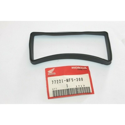 HONDA GUARNIZIONE COPERCHIO PORTA ATTREZZI PER VT500C 77221-MF5-300 | Mamoto Ricambi