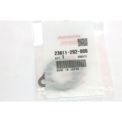 HONDA PIASTRINA FISSAGGIO PIGNONE CATENA PER CB/CL450-CB350K 23811-292-000 | Mamoto Ricambi