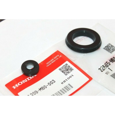 HONDA KIT REVISIONE POMPA FRIZIONE MOTORE PER VF400F 91209-MB0-003 | Mamoto Ricambi