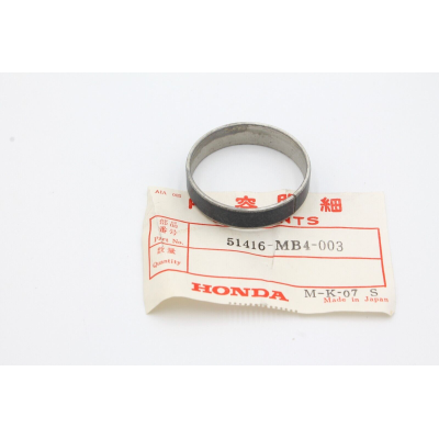 HONDA BOCCOLA GUIDA STELO FORCELLA PER VF1000F-GL1200-VF1100 51416-MB4-003 | Mamoto Ricambi