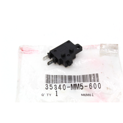 HONDA INTERRUTTORE FRENO ANTERIORE CB600F-XRV650-750-VT600-VT750 35340-MM5-600 | Mamoto Ricambi