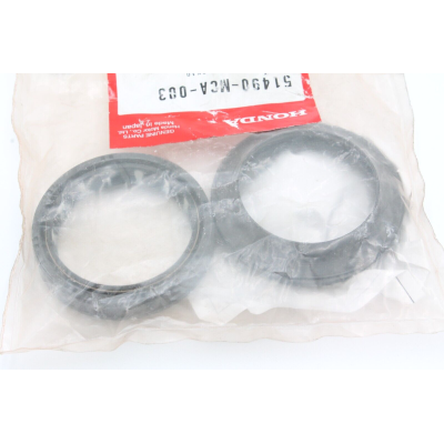 HONDA PARAOLIO FORCELLA+COPRIPOLVERE PER CBR600RR-CBR900RR-CRF1000-GL1500-1800 51490-MCA-003 | Mamoto Ricambi