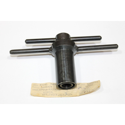 HONDA ATTREZZO INSERIMENTO ALBERO MOTORE NS125F-NSR125-CRM125 07946-KR10000 | Mamoto Ricambi