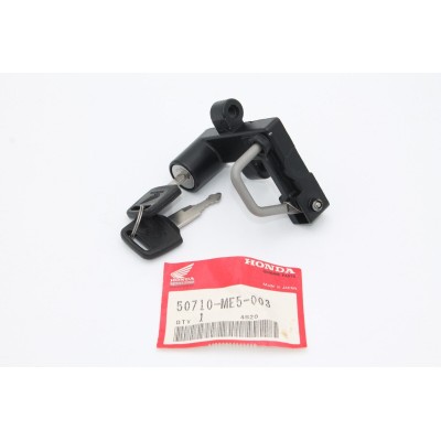 HONDA SERRATURA CASCO PER CB650SC-CBX650 50710-ME5-003 | Mamoto Ricambi