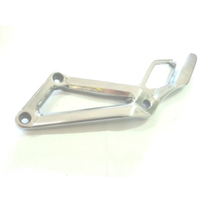 APRILIA SUPPORTO PEDANA POSTERIORE SX AF1 125 8132659 | Mamoto Ricambi