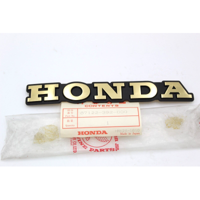 HONDA FREGIO SERBATOIO PER CB750 FOUR F1 SUPER SPORT 87122-392-000 | Mamoto Ricambi