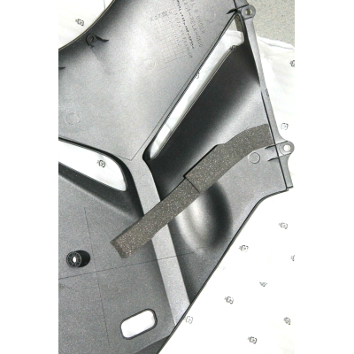 HONDA CARENA INFERIORE DX CBR1000RR 05 64400-MEL-D00ZA | Mamoto Ricambi