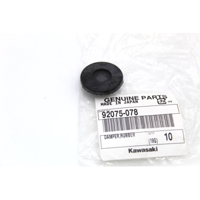 KAWASAKI GOMMINO ALLOGGIO BATTERIA PER Z400-Z650-Z900-Z1000-H1-H2 92075-078 | Mamoto Ricambi