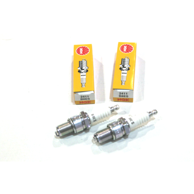KAWASAKI CANDELE NGK B8-ES PER Z400-Z750B TWIN 92070-037 | Mamoto Ricambi