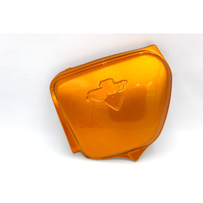 HONDA FIANCHETTO SX NUOVO RIVERNICIATO COLORE ORO PER CB750FOUR K2 83600-300-030LX | Mamoto Ricambi