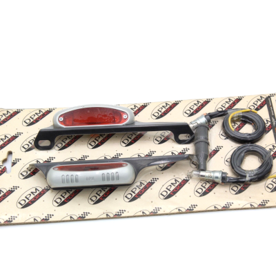 DPM KIT FRECCE IN ALLUMINIO PER TARGA COMPLETE DI STAFFE PER CB600-900 HORNET AU460H/A | Mamoto Ricambi