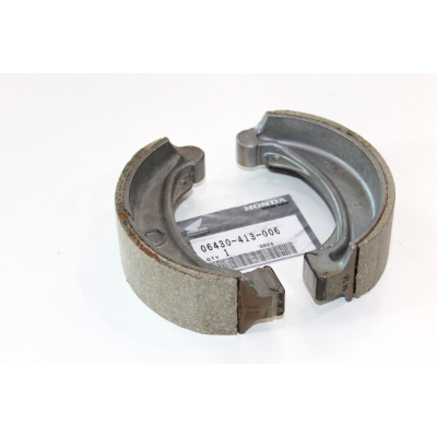 HONDA KIT GANASCE FRENO POSTERIORI PER CB400T-CMX450-CB450S 06430-413-006 | Mamoto Ricambi