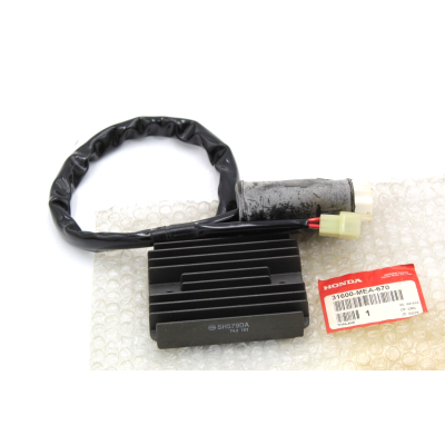 HONDA REGOLATORE TENSIONE PER VTX1300C-S 2003-2007 31600 MEA 670 | Mamoto Ricambi