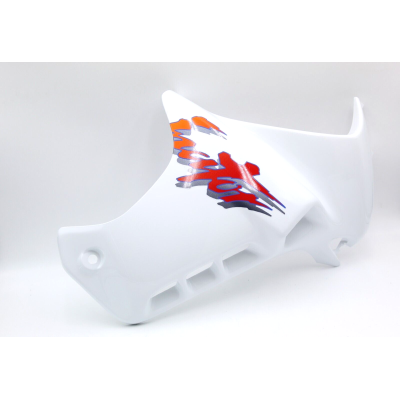 HONDA CARENA ANTERIORE DX BIANCO PER NX650 DOMINATOR 88-94 64220-MY2-620ZC | Mamoto Ricambi