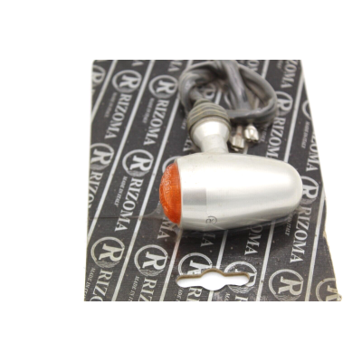 RIZOMA FRECCIA IN ALLUMINIO UNIVERSALE COLORE ARGENTO F100/A | Mamoto Ricambi