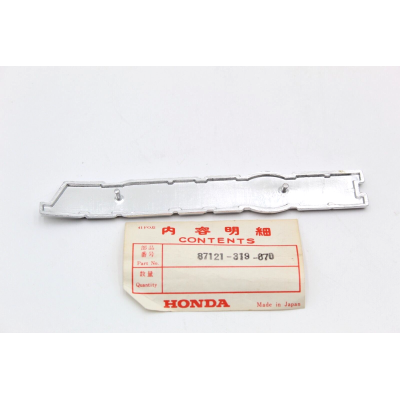 HONDA FREGIO SERBATOIO PER CB450K3-K4 87121-319-670 | Mamoto Ricambi