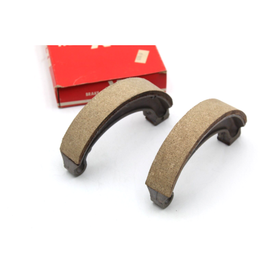 HONDA KIT GANASCE FRENO POSTERIORI VESRAH PER CB350K K0-K1-K2-K3-CB350-400 FOUR 06430-HM5-A80 | Mamoto Ricambi