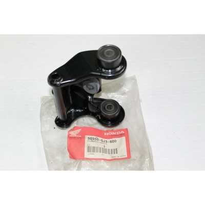 HONDA STAFFA SUPPORTO MOTORE PER SH50 SEVEN FIFTY 84-93 50350-GJ3-600 | Mamoto Ricambi