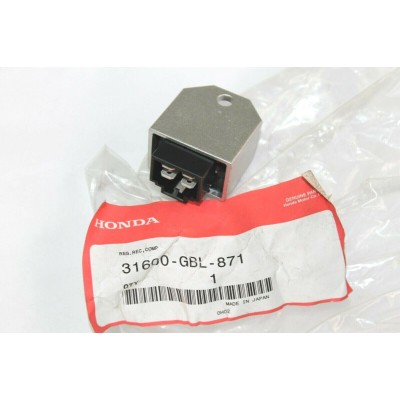 HONDA REGOLATORE PER SH50-100 96-00-SFX50-SJ50-100-SZX50-90 31600-GBL-871 | Mamoto Ricambi