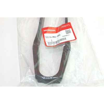 HONDA FASCIA SCORRICATENA PER XR400-XR600-XL650 52170-MN1-681 | Mamoto Ricambi