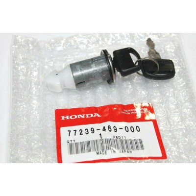 HONDA SERRATURA SPORTELLO CODINO POSTERIORE PER CBX1000-80 77239-469-000 | Mamoto Ricambi