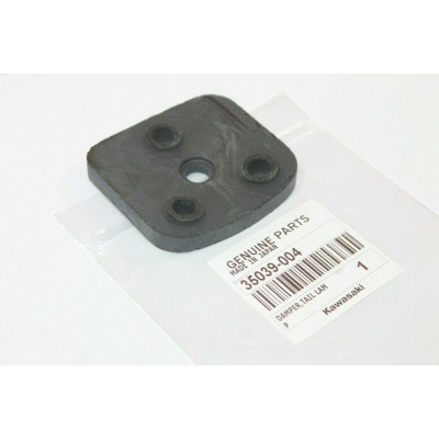 KAWASAKI SUPPORTO STAFFA STOP POSTERIORE PER Z400-Z650-Z1900-1000 35039-004 | Mamoto Ricambi