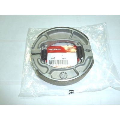 HONDA GANASCE FRENO POSTERIORE PER SH125-150 01-08 06430-GBJ-K20 | Mamoto Ricambi