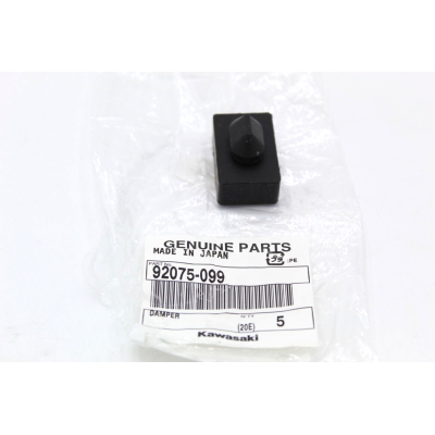 KAWASAKI GOMMINO SELLA CENTRALE PER Z900-Z1000 92075-099 | Mamoto Ricambi