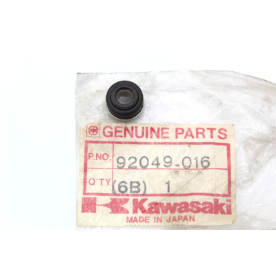 KAWASAKI GOMMINO VALVOLE PER Z400-Z650-Z1-900A-B-Z1000 92049-016 | Mamoto Ricambi